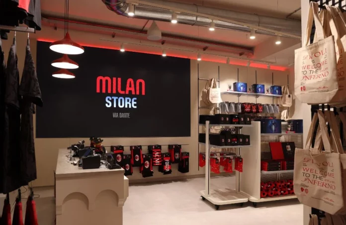 Il nuovo Milan Store in via Dante (Photo via AC Milan)