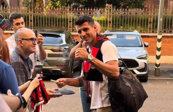 Milan: Alvaro Morata con i tifosi - MilanPress, robe dell'altro diavolo