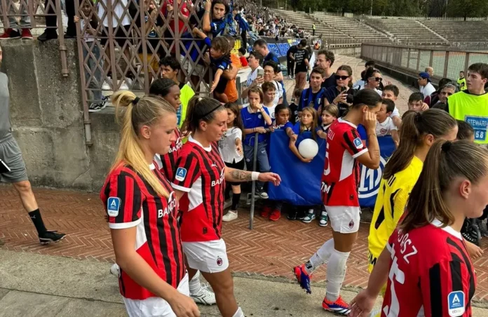 Milan Femminile: Nikola Karczewska, Gloria Marinelli, Allyson Swaby, Nadine Sorelli - MilanPress, robe dell'altro diavolo