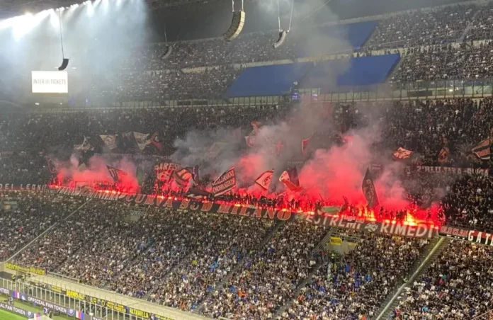 Milan: la Curva Sud a San Siro - MilanPress, robe dell'altro diavolo