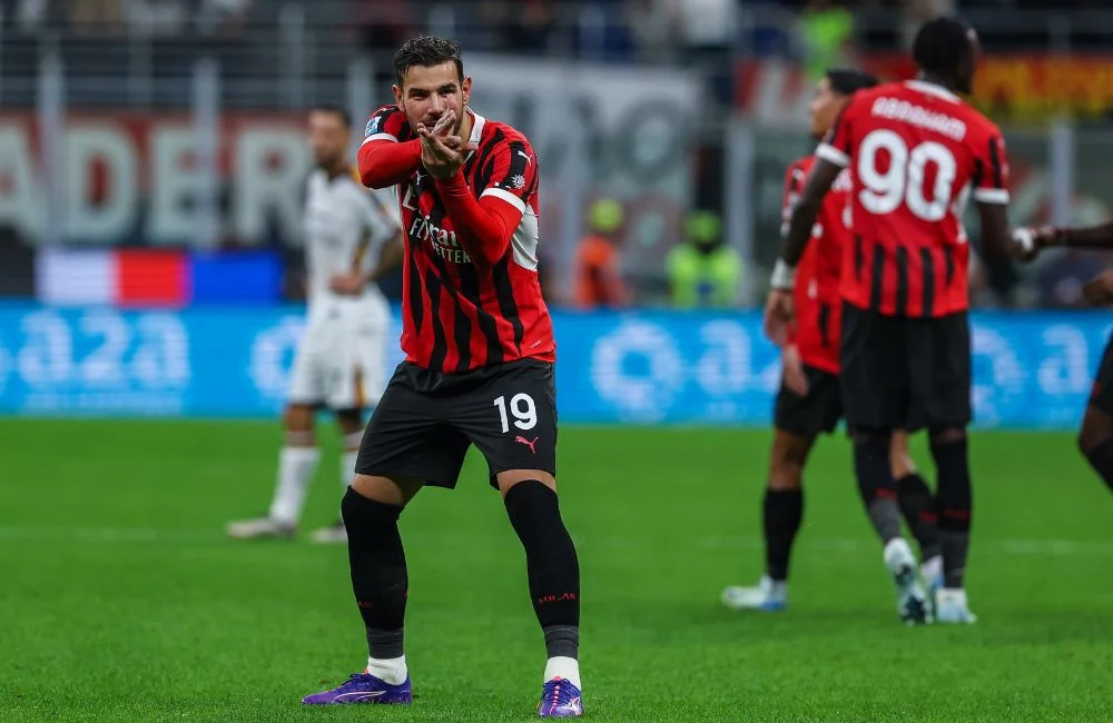 Milan: l'esultanza di Theo Hernandez dopo il gol (Photo Credit: Agenzia Fotogramma)